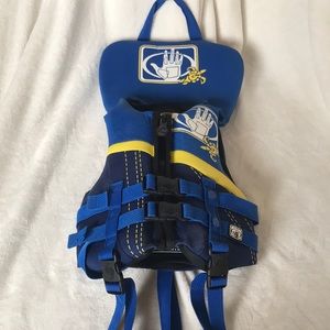 BodyGlove life jacket, child size 14-27 kg.